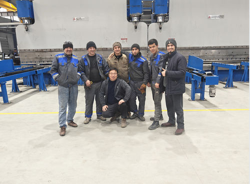 mais recente caso da empresa sobre 2-WE67K-600-6500 CNC freio de pressão tándem foi instalado no Egito (Al-Babtain P&T Co & AI-Babtain LeBLANC)