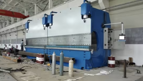 mais recente caso da empresa sobre Vietnamese Steel Fabricator Adopts 12000KN CNC Tandem Press Brake for 12000mm Wide Bending