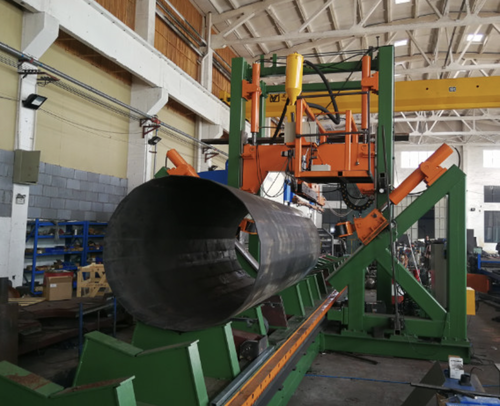 mais recente caso da empresa sobre Indonesia Customer Purchases CMC 340/12000 High Mast and Mono Pole Shut Welding Machine for 12m Poles