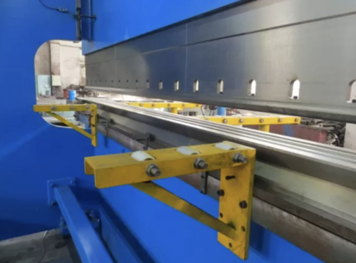 Últimas notícias da empresa sobre Máquina de freio de pressão