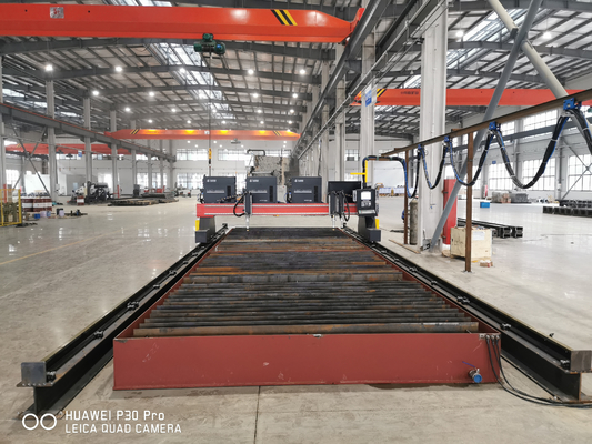 Tira vertical principal de alta velocidade da máquina de corte do plasma do CNC multi para industrial