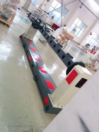 Soldadura de laser do robô automaticamente do robô da fibra do laser de corte da máquina/metal