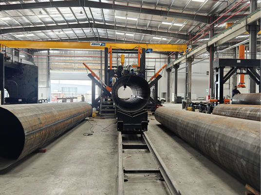 Diâmetro máximo 2200mm Máquina de soldadura de costura de mastro e monopólio