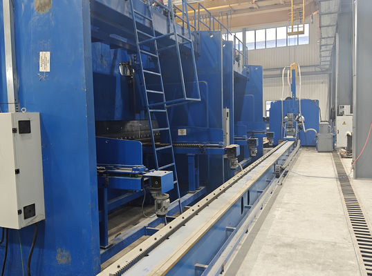 650T / 6500mm travão de pressão em tándem para poste de luz e mastro alto
