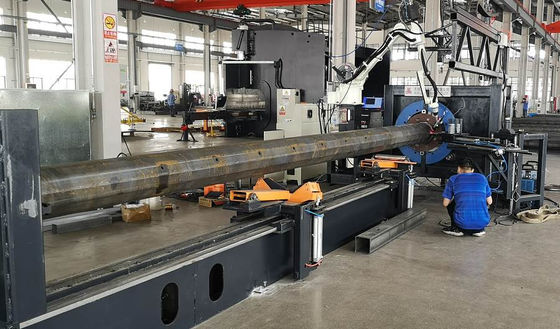 Máquina de soldar chapas de base robótica modelo RW-120/300