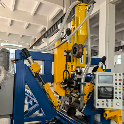 Máquina de solda de fechamento de poste CNC com soldagem de costura reta longitudinal de arco submerso para poste de luz ultra longo de 12.000 mm e operação simples para 1 pessoa