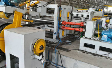 a bobina de 1600mm Q235A cortou à linha da máquina do comprimento 15 toneladas de carregamento
