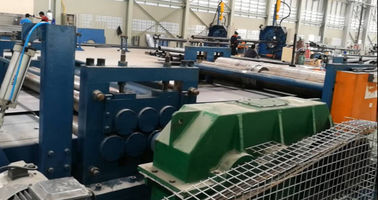 800 - a bobina laminada a alta temperatura do aço suave de 1600mm Q235A cortou à linha da máquina do comprimento