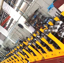 Rolo do painel do corrimão 450mm do CE do CMC que forma a máquina